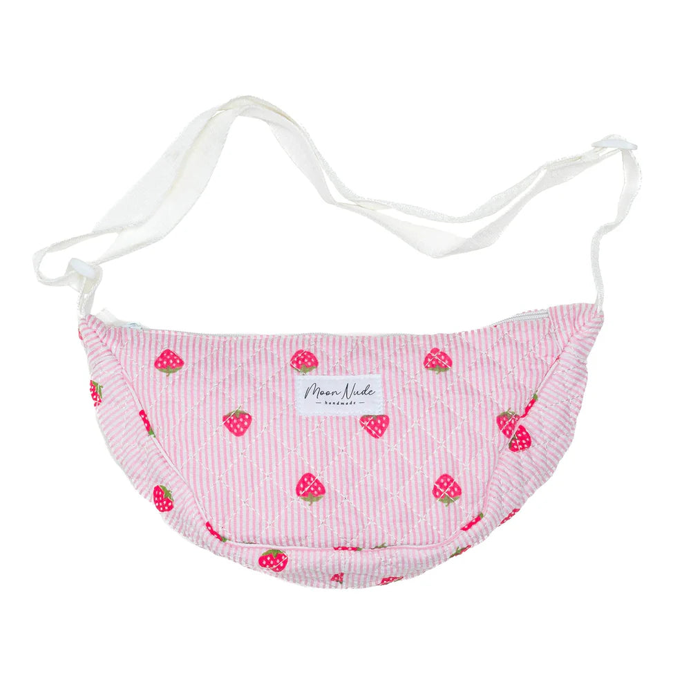 Moon Nude Handmade Strawberry Mini Shoulder Bag