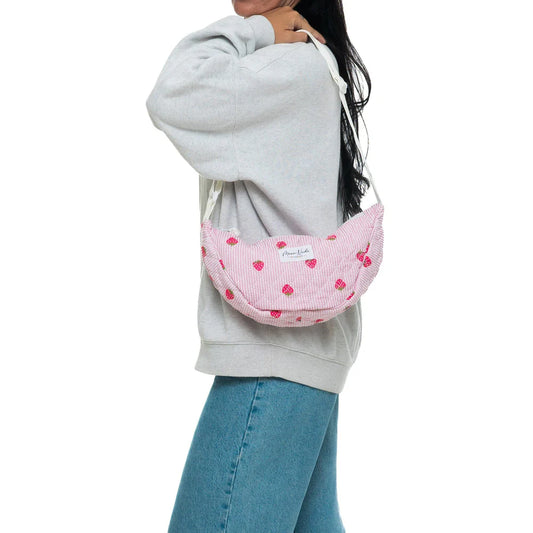 Moon Nude Handmade Strawberry Mini Shoulder Bag